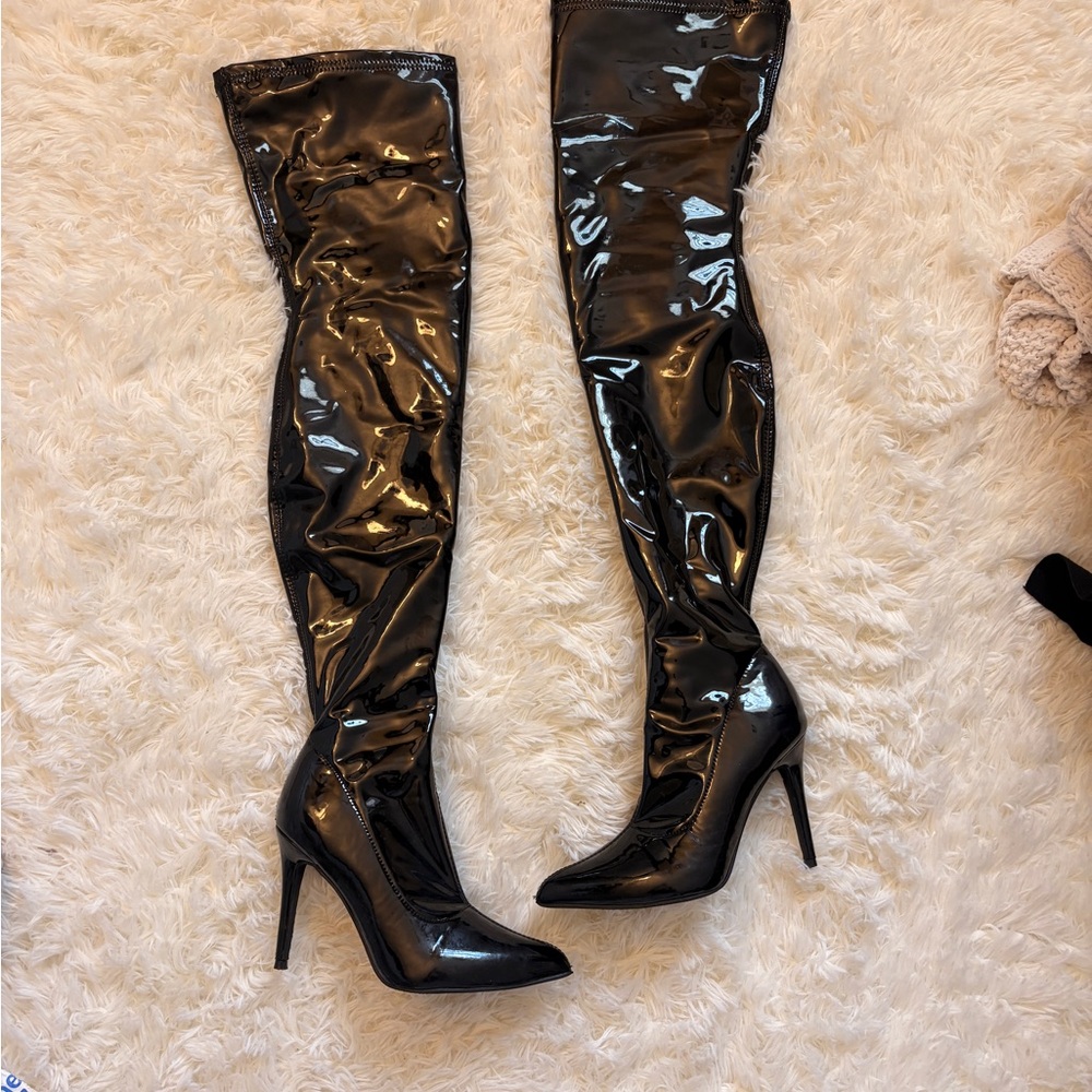 Black Over-the-Knee Stiletto Boots
